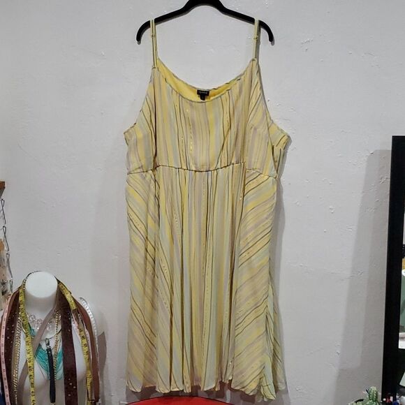 Torrid Yellow Striped Chiffon Midi Dress Size 6X - Picture 7 of 15